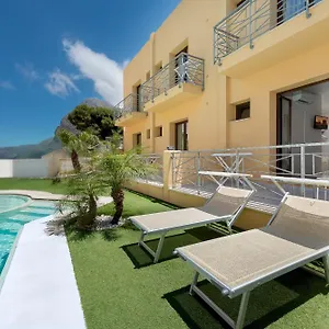 Le Piscine Hotel apartamentowy